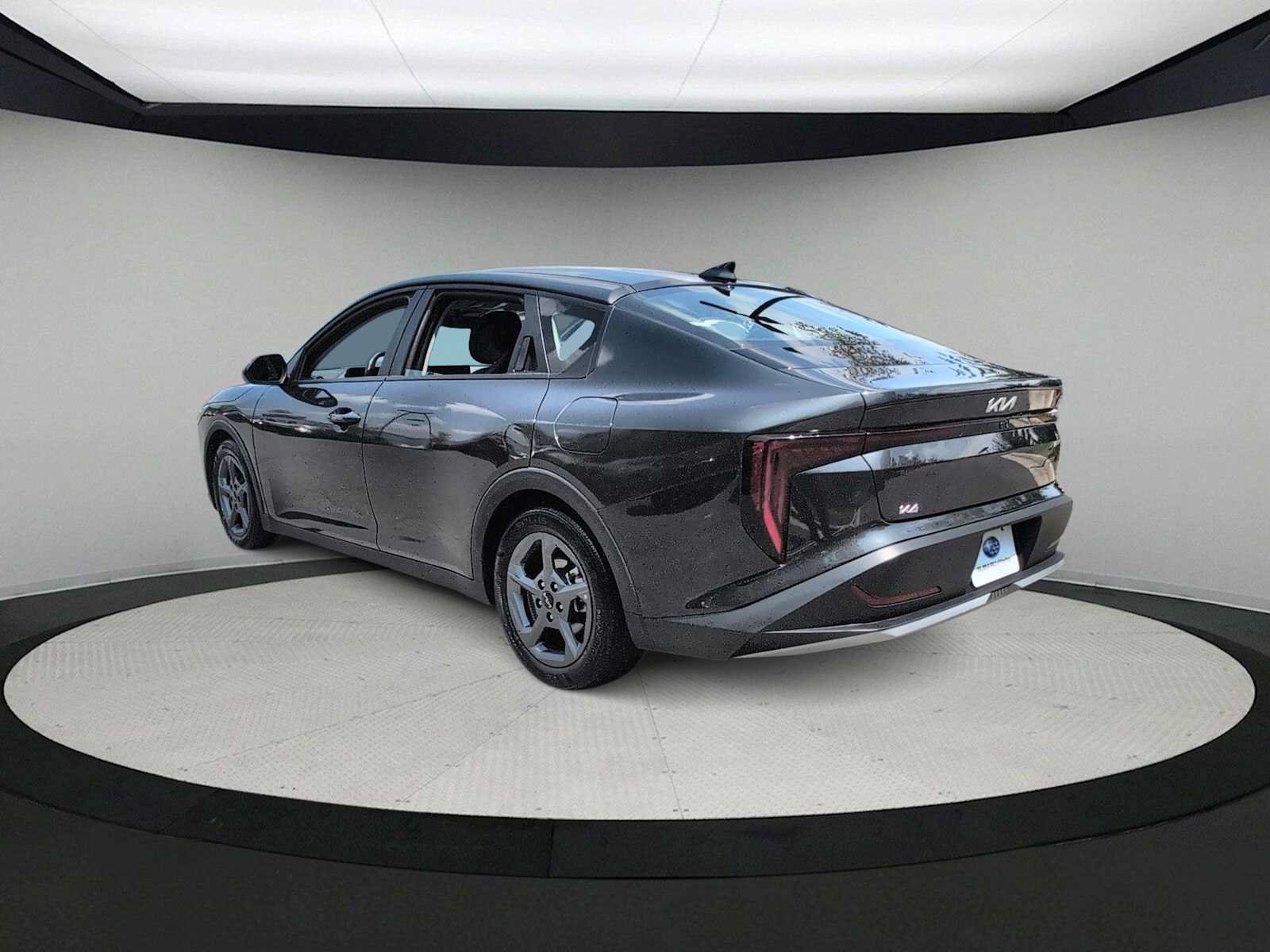 Used 2025 Kia K4 FWD image 6