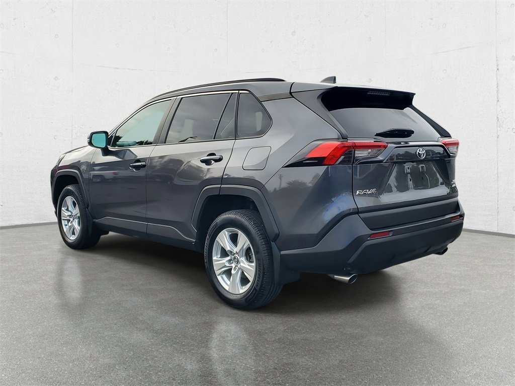 Used 2021 Toyota RAV4 XLE image 5