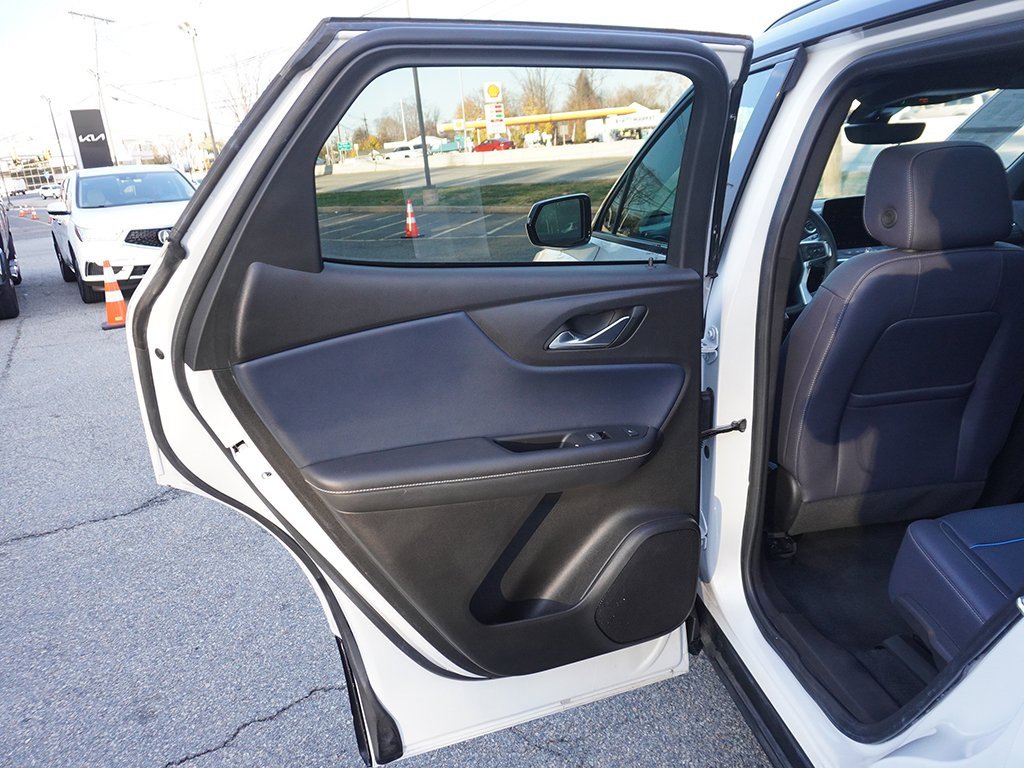 Used 2024 Chevrolet Blazer RS w/ Driver Confidence II Package image 29