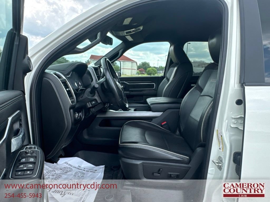 Used 2024 RAM 3500 Laramie w/ Night Edition AWD/4WD image 13