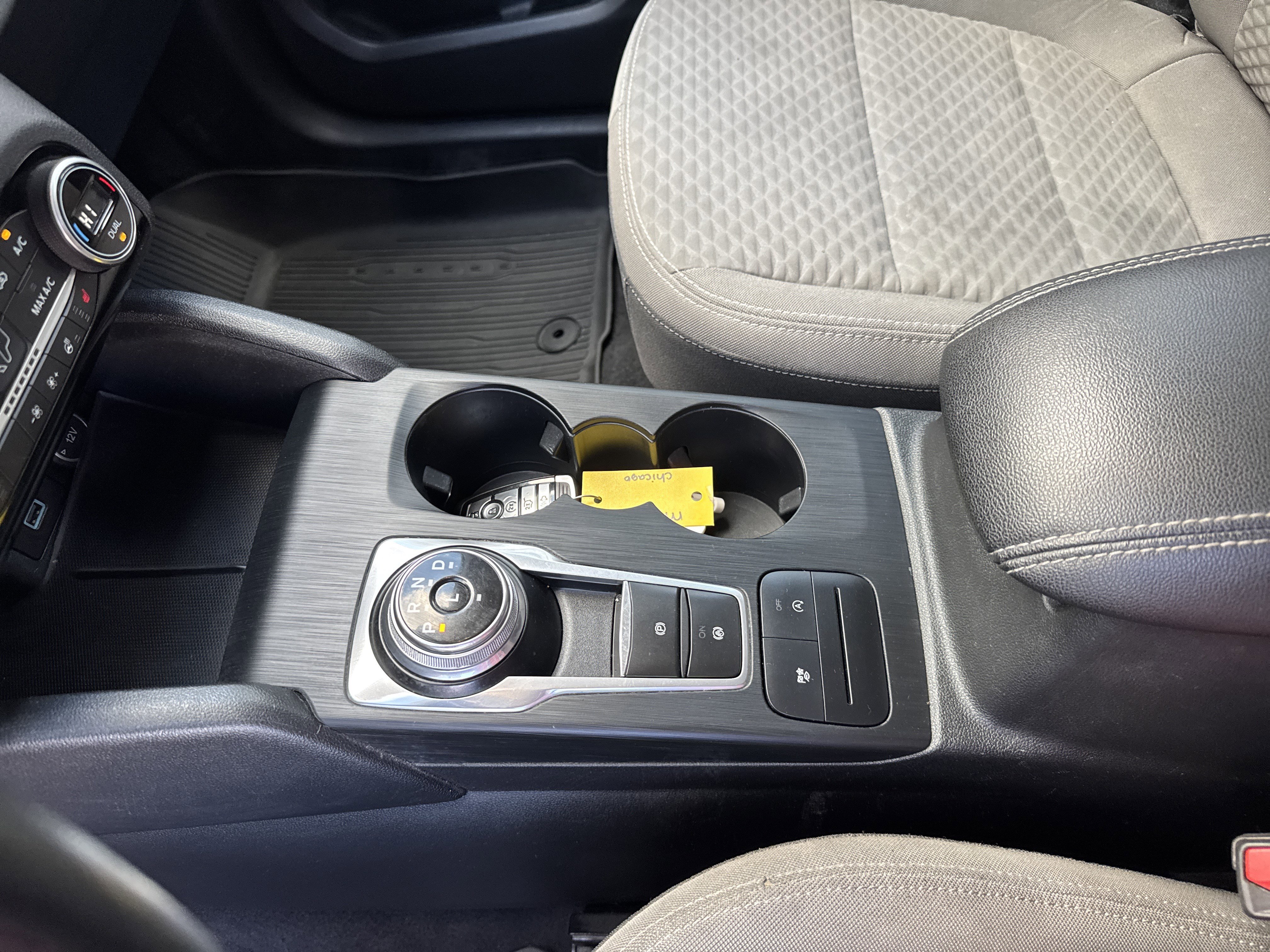 Used 2021 Ford Escape SE w/ SE Sport Appearance Package image 37