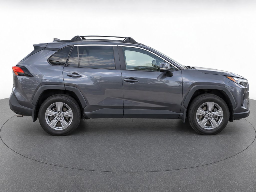 Used 2023 Toyota RAV4 XLE w/ Convenience Package AWD/4WD image 6