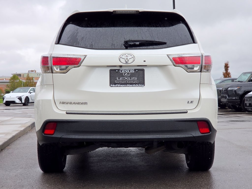 Used 2015 Toyota Highlander Plus FWD image 23