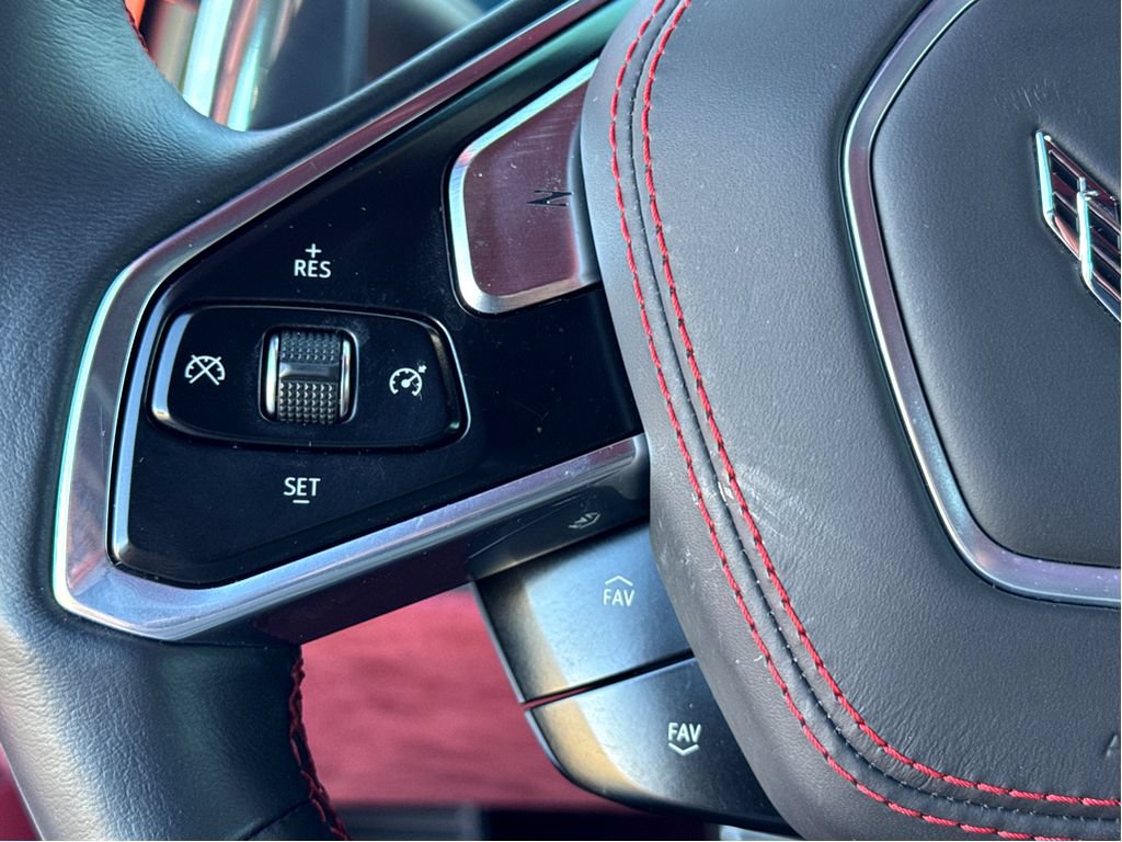 Used 2021 Chevrolet Corvette Stingray Premium Cpe w/ Z51 Performance Package RWD image 15