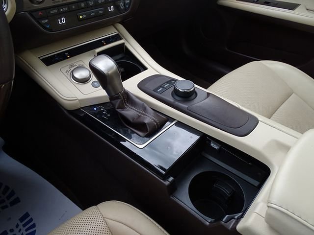 Used 2018 Lexus ES 350 w/ Premier Package image 37