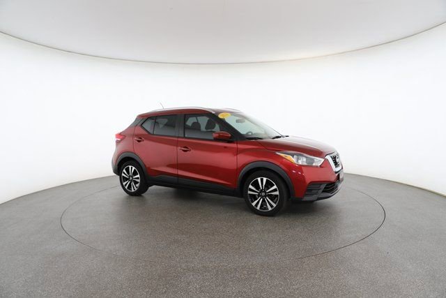 Used 2020 Nissan Kicks SV image 25