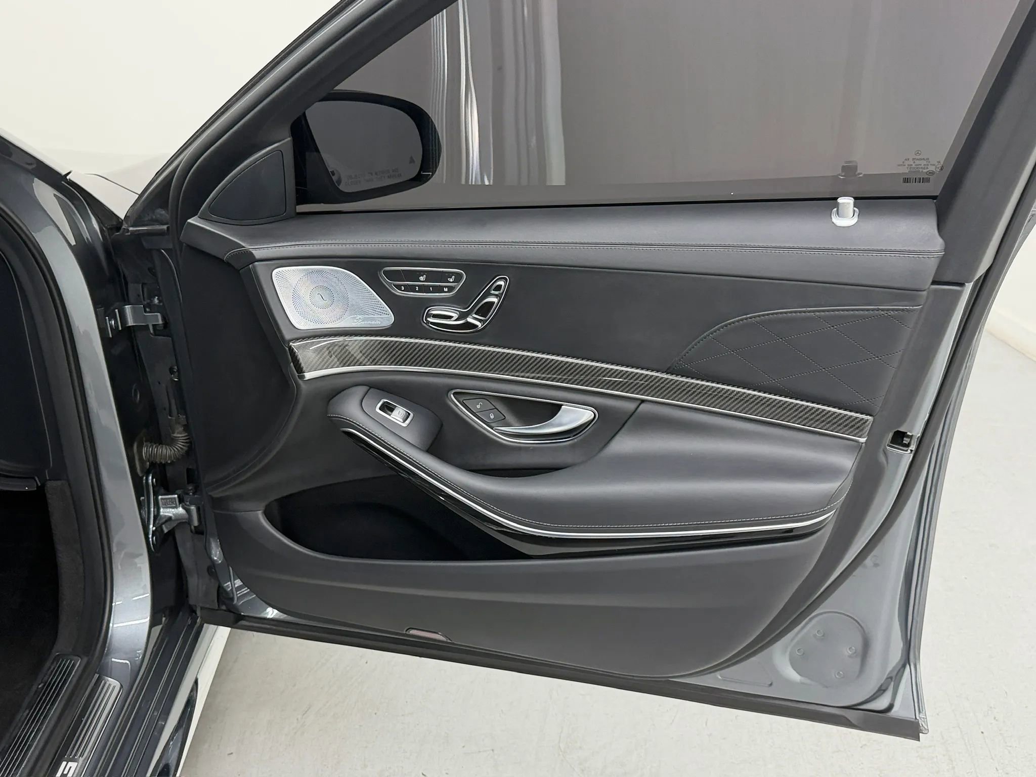 Used 2020 Mercedes-Benz S 63 AMG 4MATIC Sedan image 16