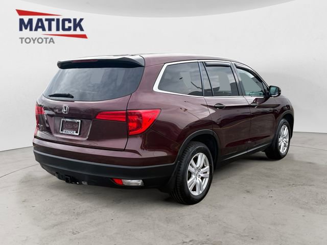 Used 2016 Honda Pilot LX image 7