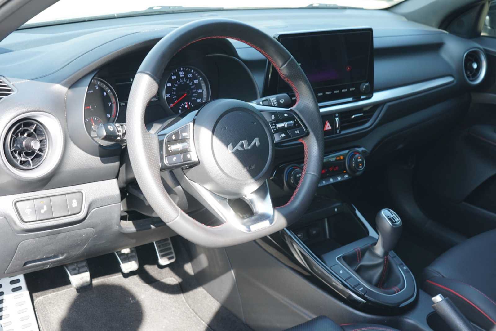 Certified 2024 Kia Forte GT FWD image 8