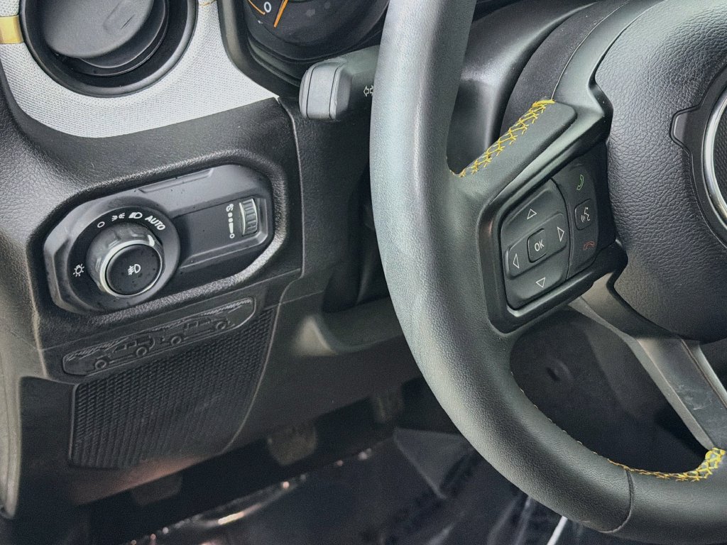 Used 2024 Jeep Wrangler Unlimited Sport AWD/4WD image 10