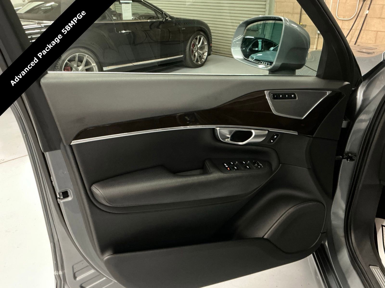 Used 2019 Volvo XC90 T8 Momentum w/ Advanced Package image 20