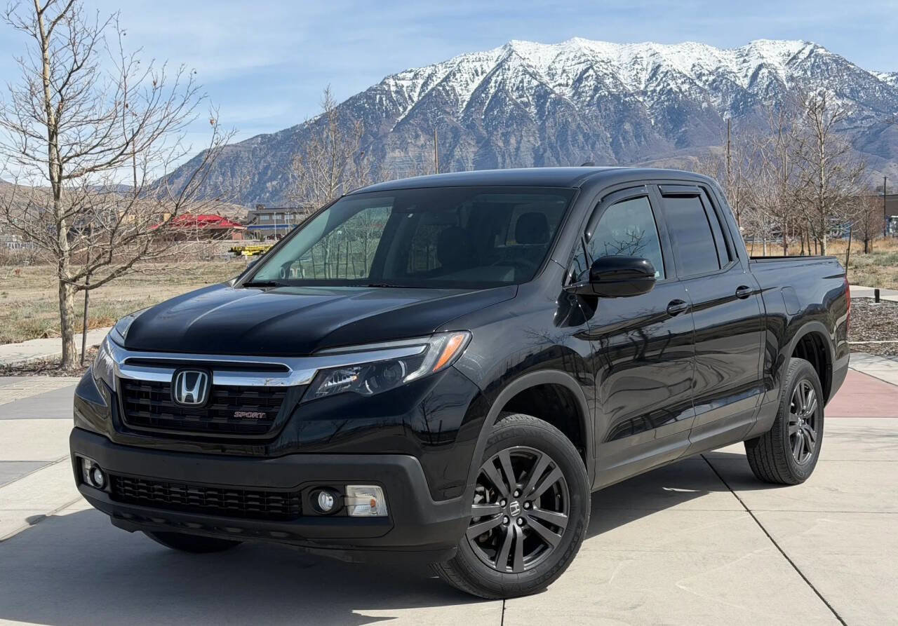 Used 2020 Honda Ridgeline Sport image 1