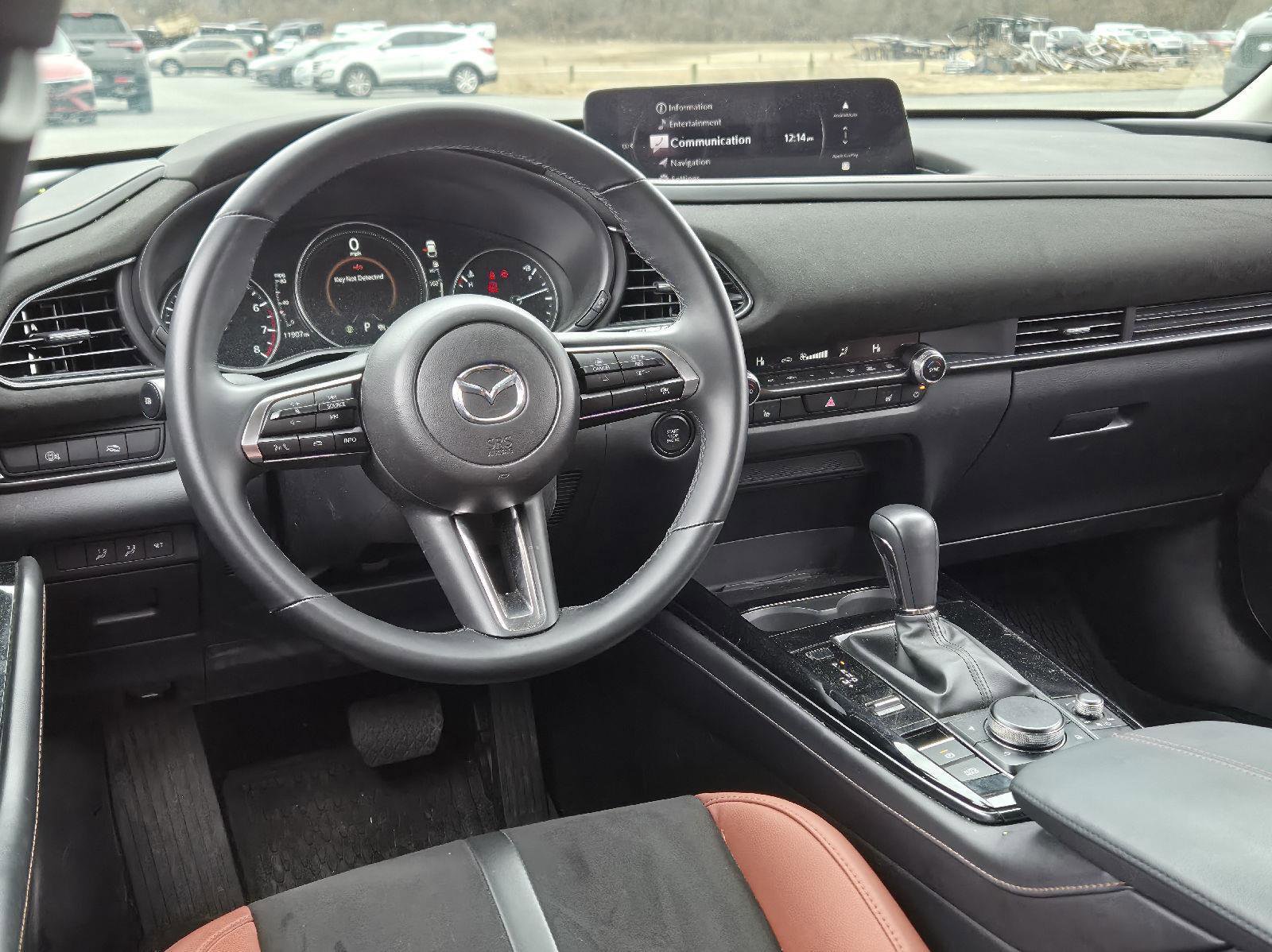 Used 2025 MAZDA CX-30 Carbon image 13