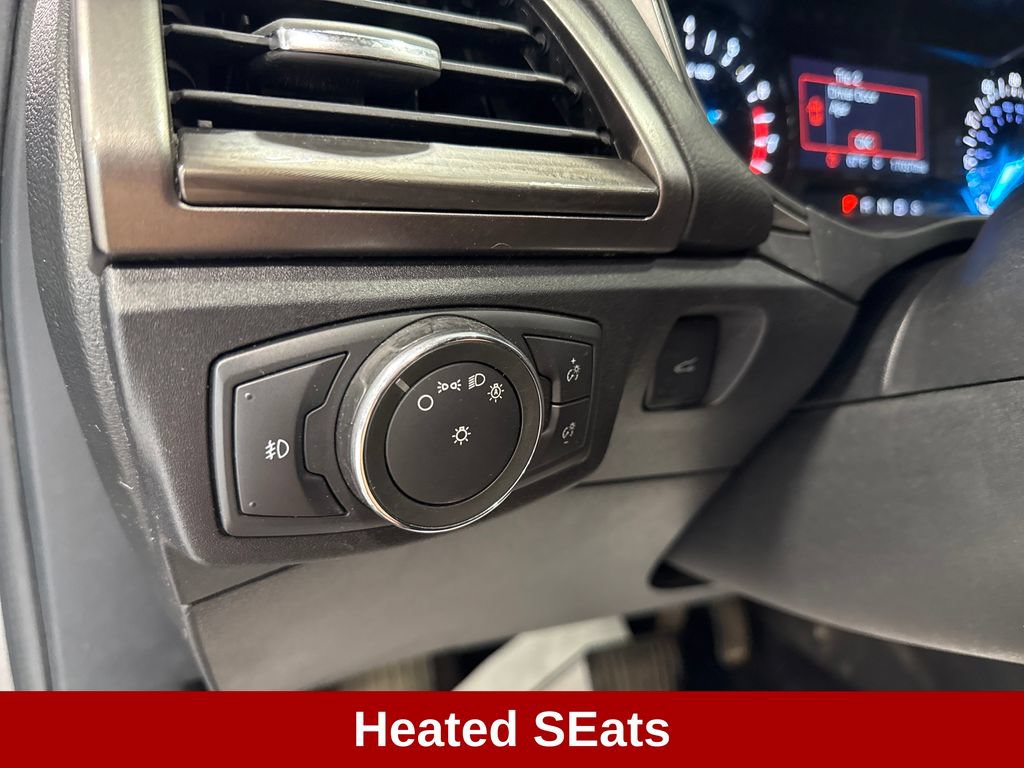 Used 2017 Ford Fusion SE FWD image 10