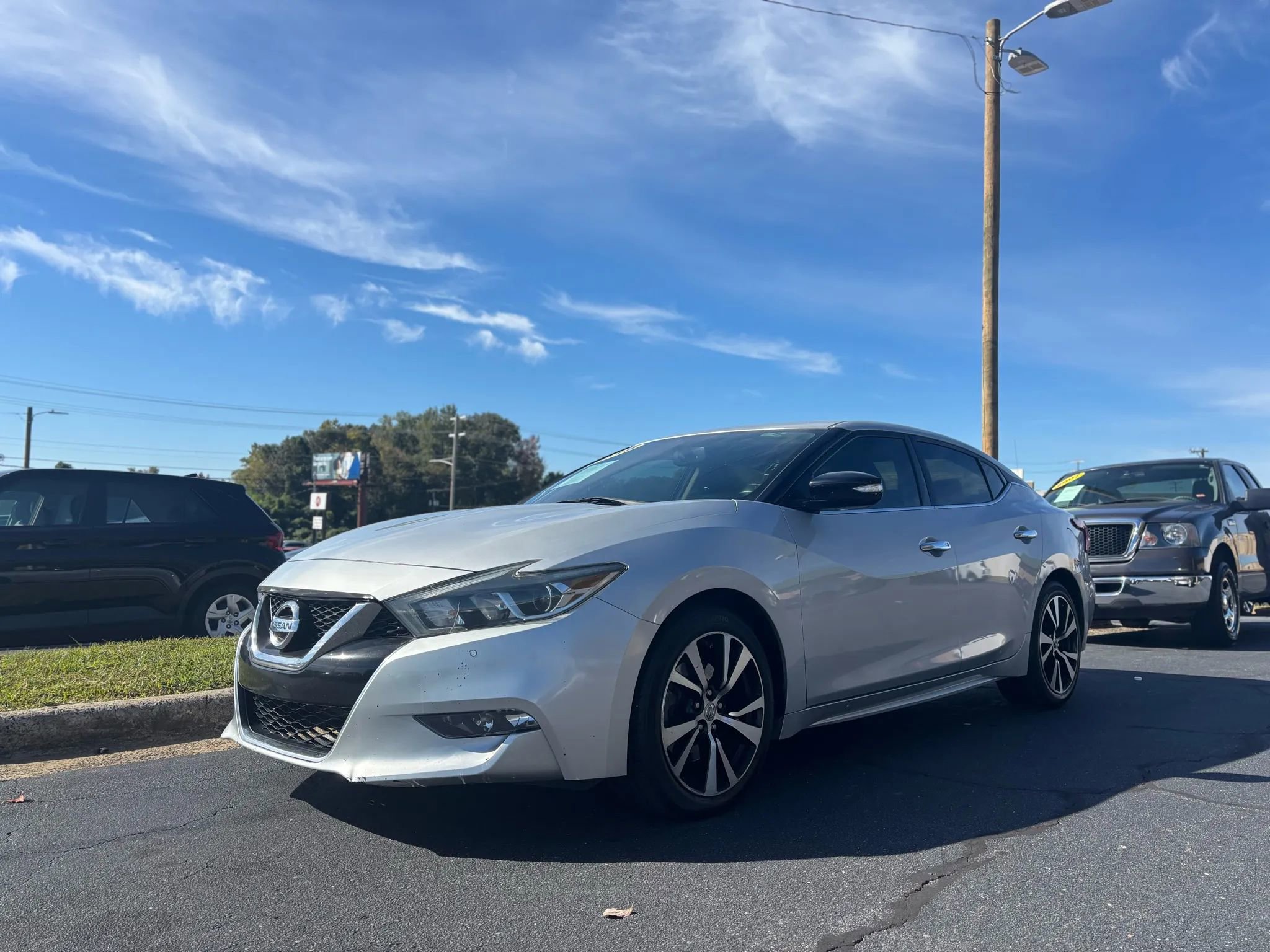Used 2018 Nissan Maxima 3.5 SV image 3
