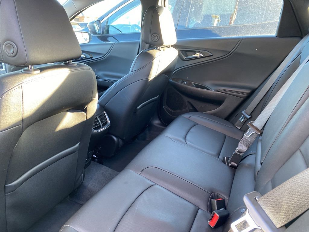 Used 2024 Chevrolet Malibu LT image 29
