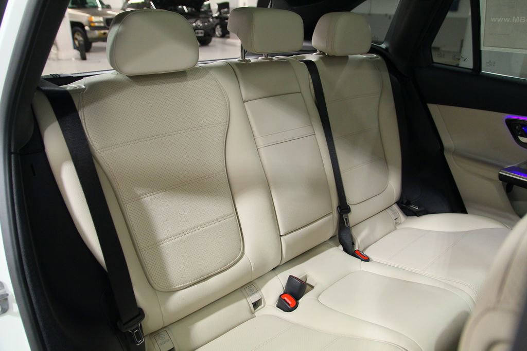 Certified 2026 Mercedes-Benz GLC 300 4MATIC image 26