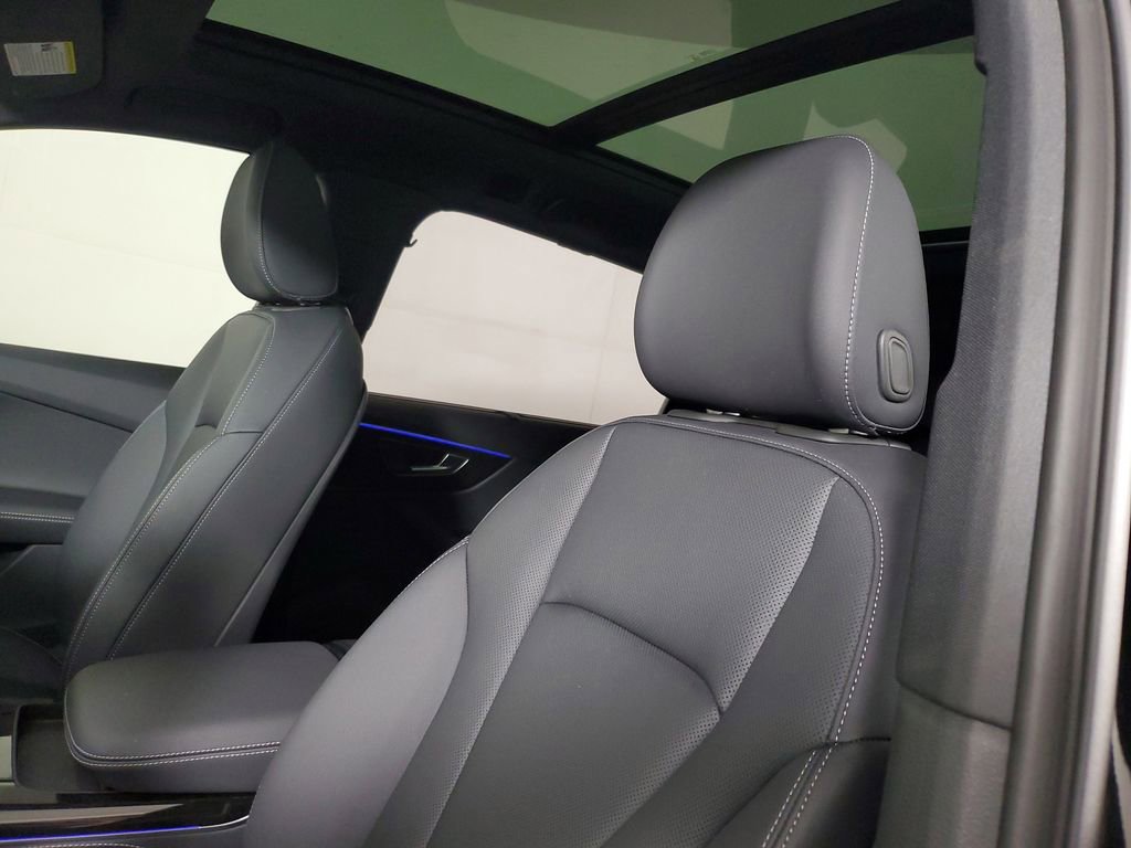 Used 2025 Audi Q7 3.0T Premium Plus AWD/4WD image 22