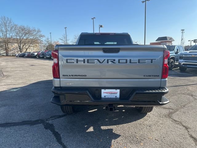 New 2026 Chevrolet Silverado 1500 Custom Trail Boss w/ Turbomax Blackout Package image 4