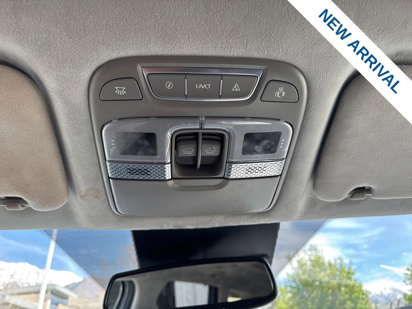 Used 2022 Kia Telluride SX w/ SX Prestige Package image 30