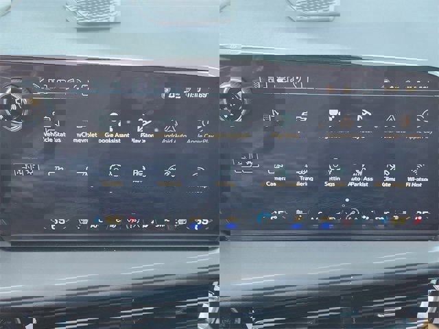 New 2026 Chevrolet Traverse LT w/ Enhanced Driving Package image 18