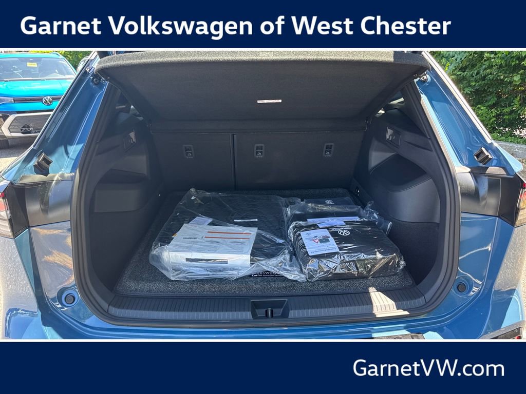 New 2026 Volkswagen Tiguan SEL R-Line AWD/4WD image 28