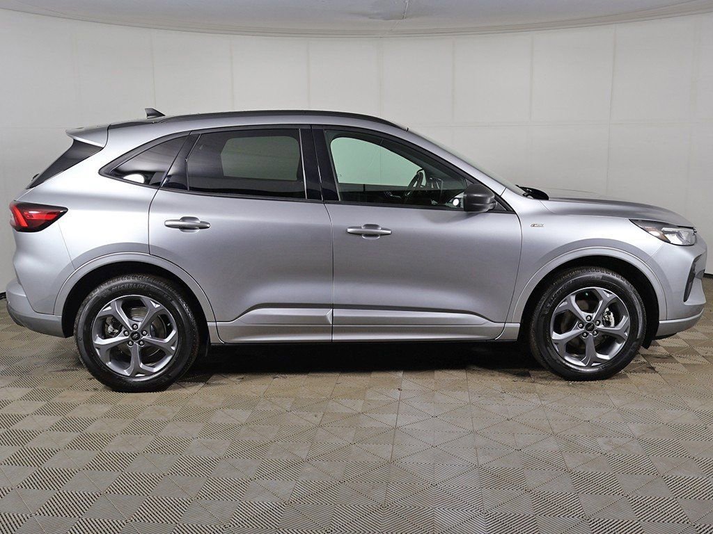 Used 2023 Ford Escape ST-Line w/ Tech Pack #1 image 15