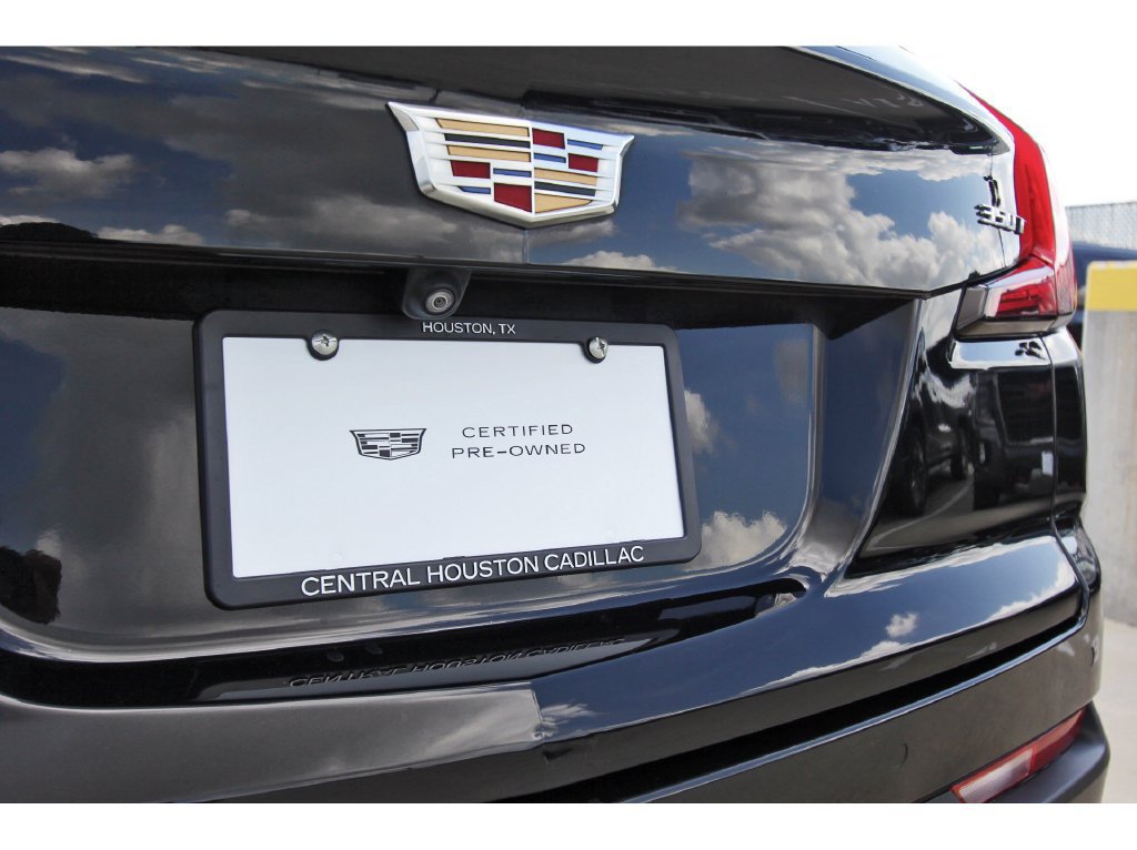 Certified 2023 Cadillac XT4 Luxury FWD image 30