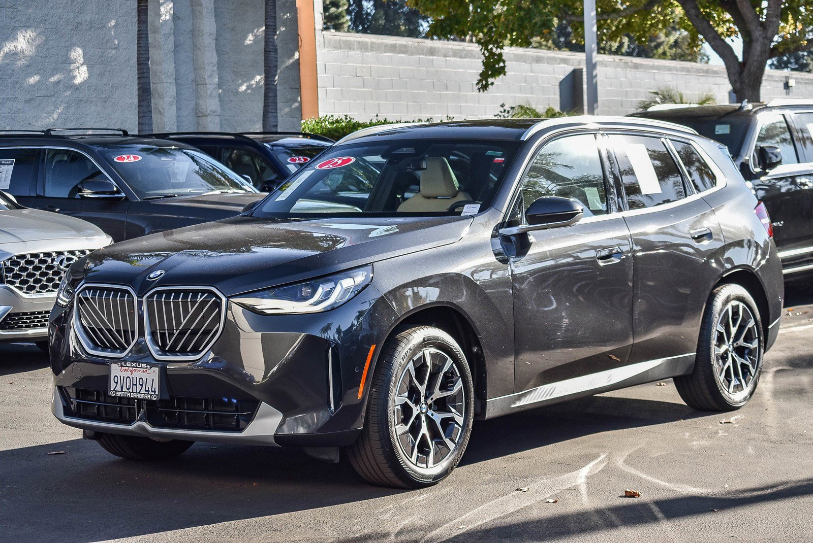 Used 2025 BMW X3 xDrive30i w/ Convenience Package image 3