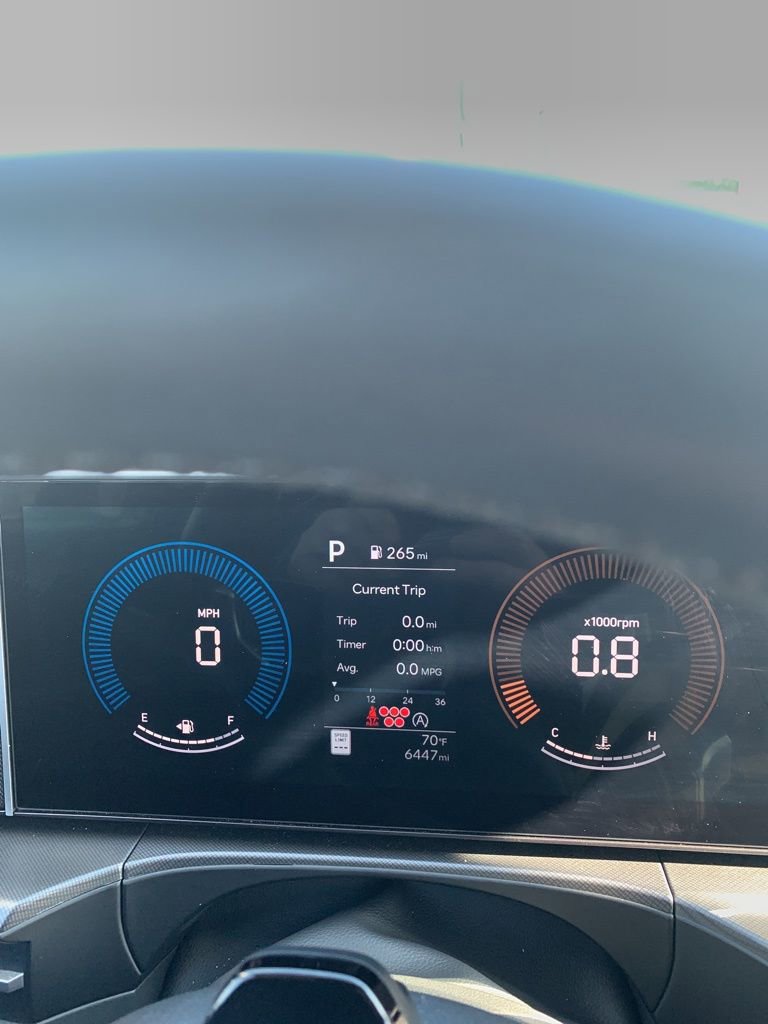 Used 2025 Hyundai Santa Fe SEL FWD image 20