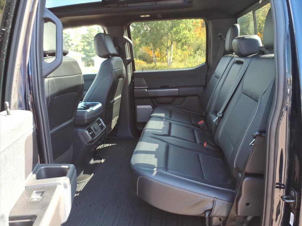 Used 2024 Ford F150 Lariat AWD/4WD image 11