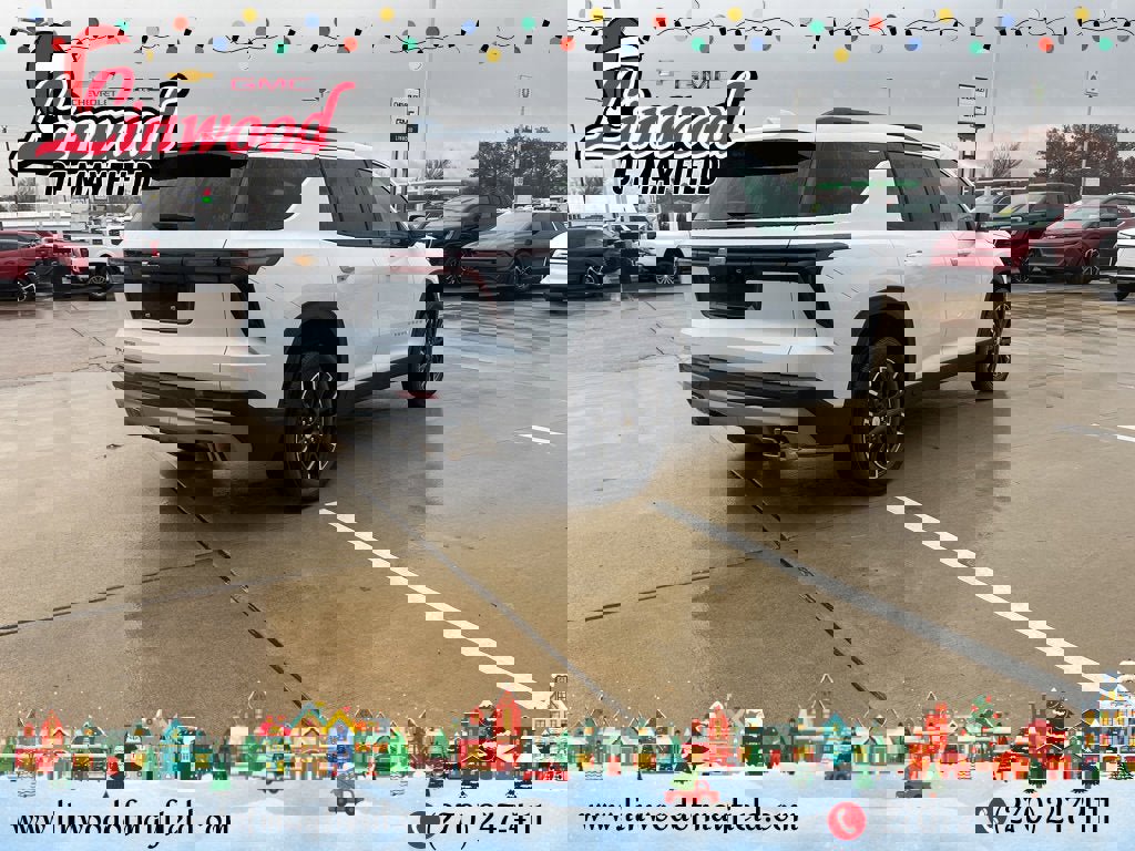 New 2026 Chevrolet Traverse LT w/ Sun and Wheel Package image 5