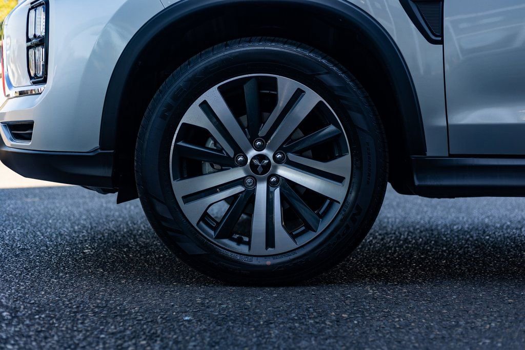 New 2025 Mitsubishi Outlander Sport ES image 12