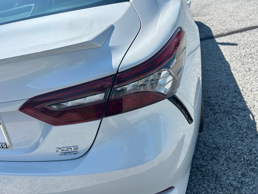 Used 2021 Toyota Camry XSE AWD/4WD image 18