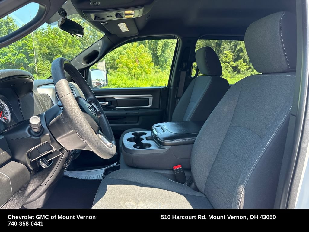 Used 2024 RAM 1500 Warlock AWD/4WD image 11