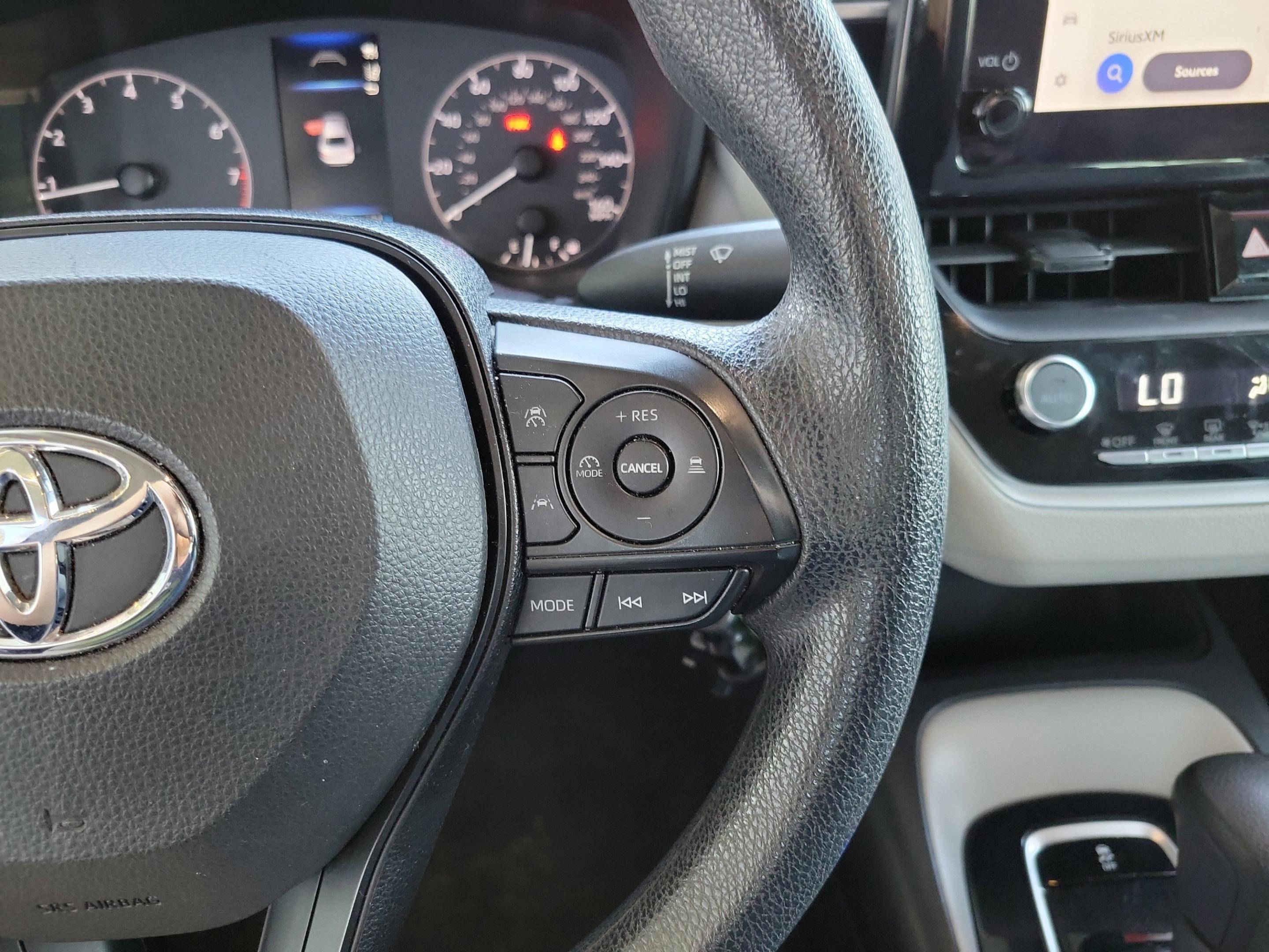 Used 2023 Toyota Corolla LE image 14