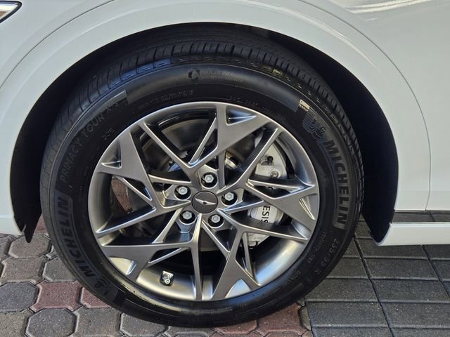 Used 2025 Genesis GV70 2.5T w/ Select Package image 12