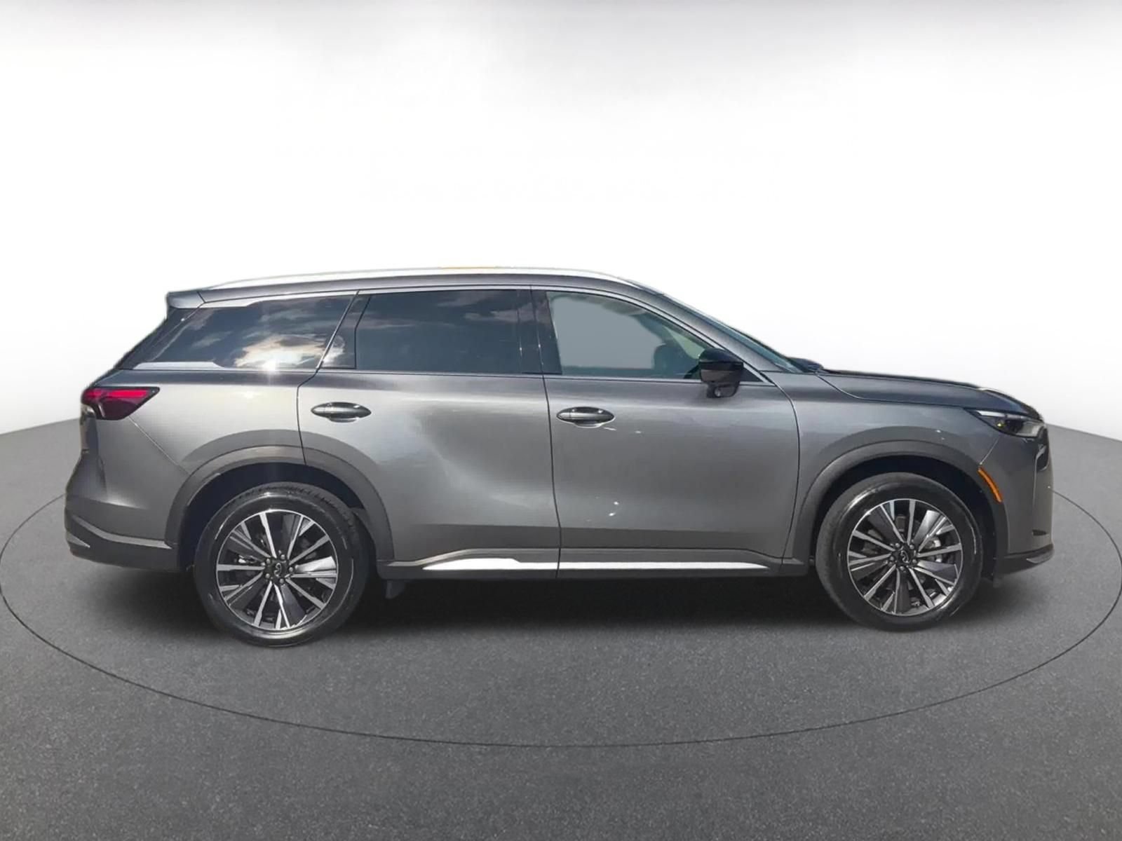 Used 2026 INFINITI QX60 Luxe AWD/4WD image 16