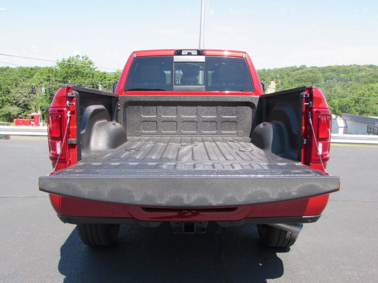 New 2026 RAM 2500 Big Horn AWD/4WD image 11
