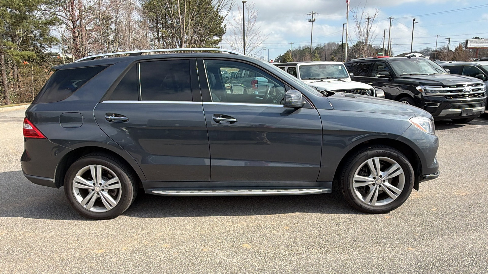 Used 2013 Mercedes-Benz ML 350 4MATIC image 7