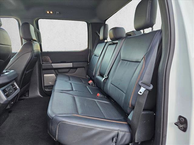 Used 2025 Ford F250 Lariat AWD/4WD image 14