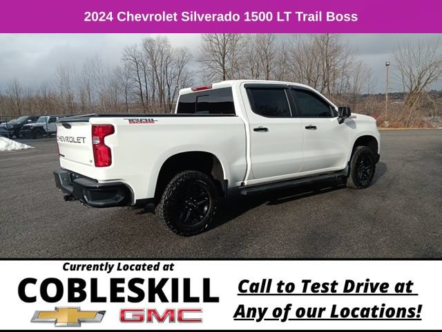 Used 2024 Chevrolet Silverado 1500 LT Trail Boss w/ Convenience Package II AWD/4WD image 3