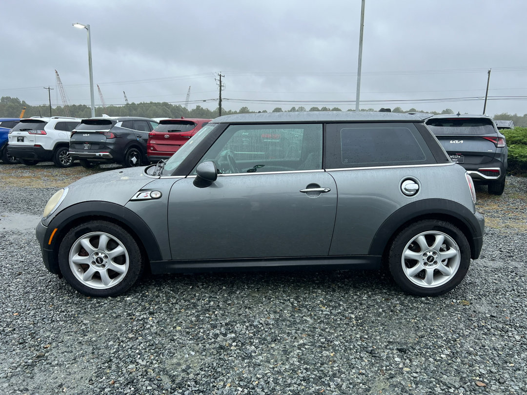 Used 2009 MINI Cooper S image 2