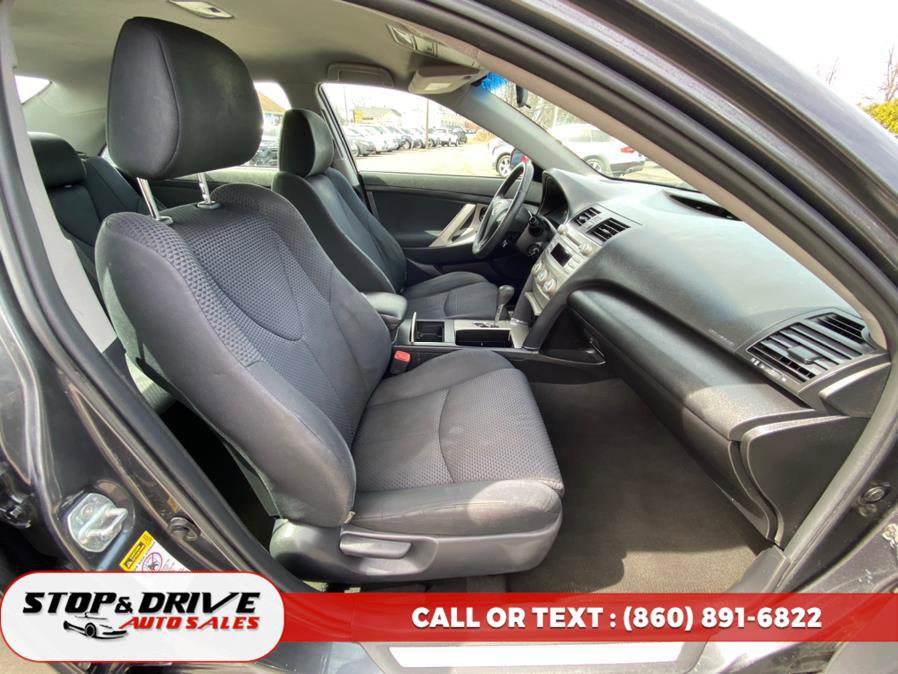 Used 2011 Toyota Camry SE w/ Fleet Convenience Pkg FWD image 13