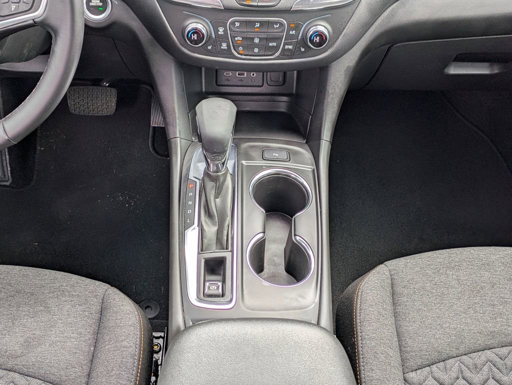 Used 2023 Chevrolet Equinox LT image 19