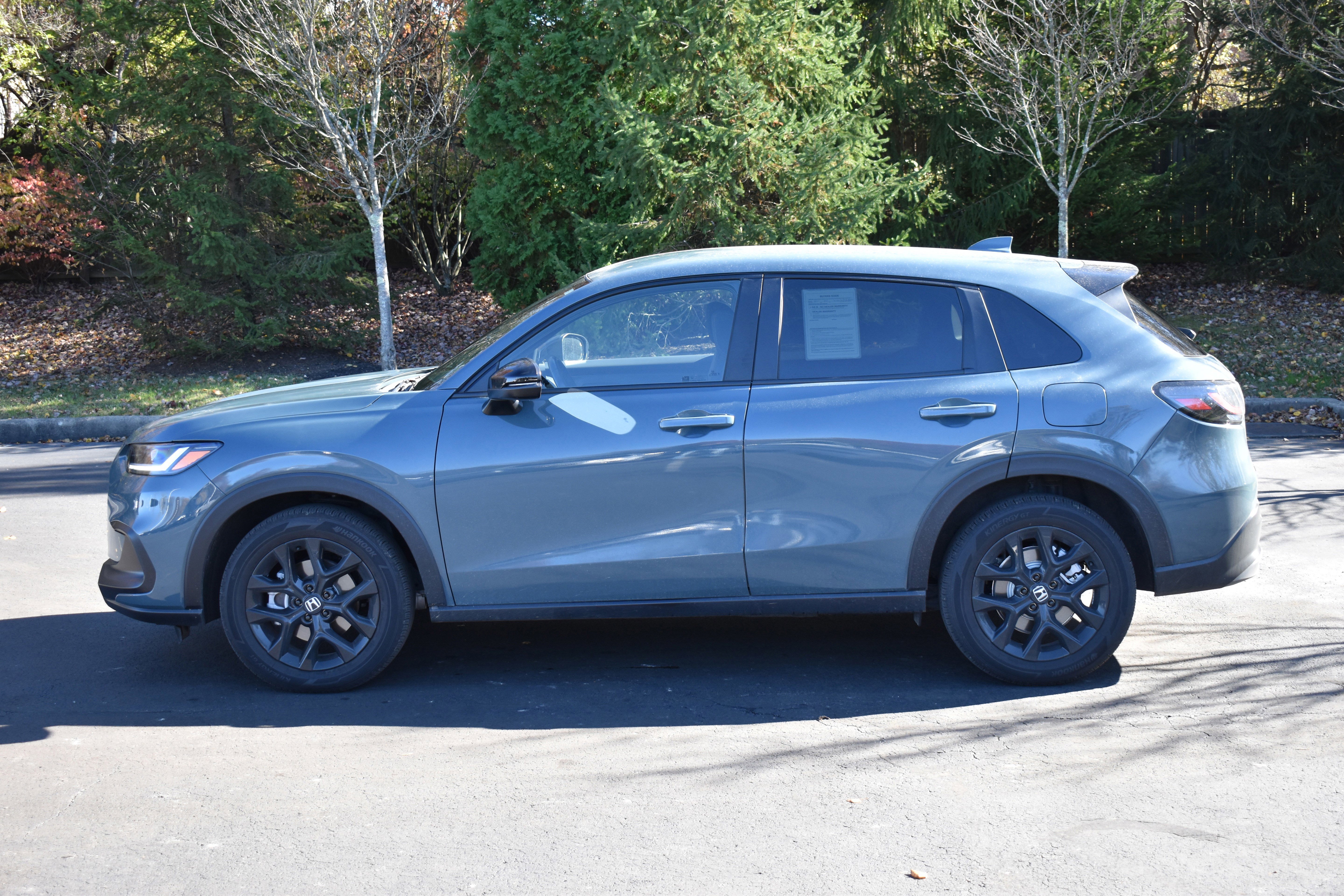 Certified 2025 Honda HR-V Sport image 28