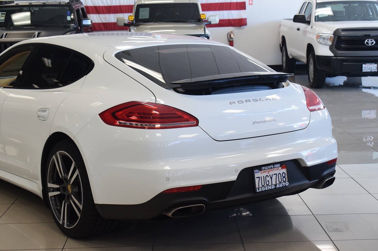 Used 2016 Porsche Panamera AWD/4WD image 25