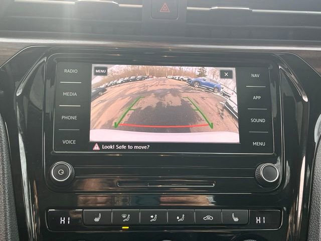 Certified 2020 Volkswagen Passat 2.0T SEL image 38