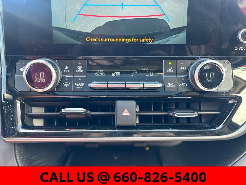 Certified 2024 Toyota Highlander XLE AWD/4WD image 19