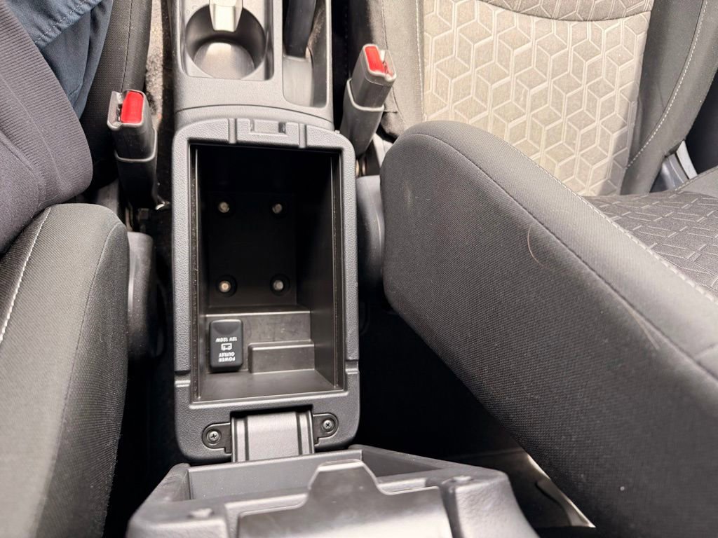 Used 2024 Mitsubishi Outlander Sport ES AWD/4WD image 16